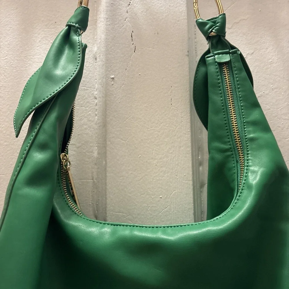 House‎ Of Want Green Hobo Purse Excellent Used Condition 16 X 10